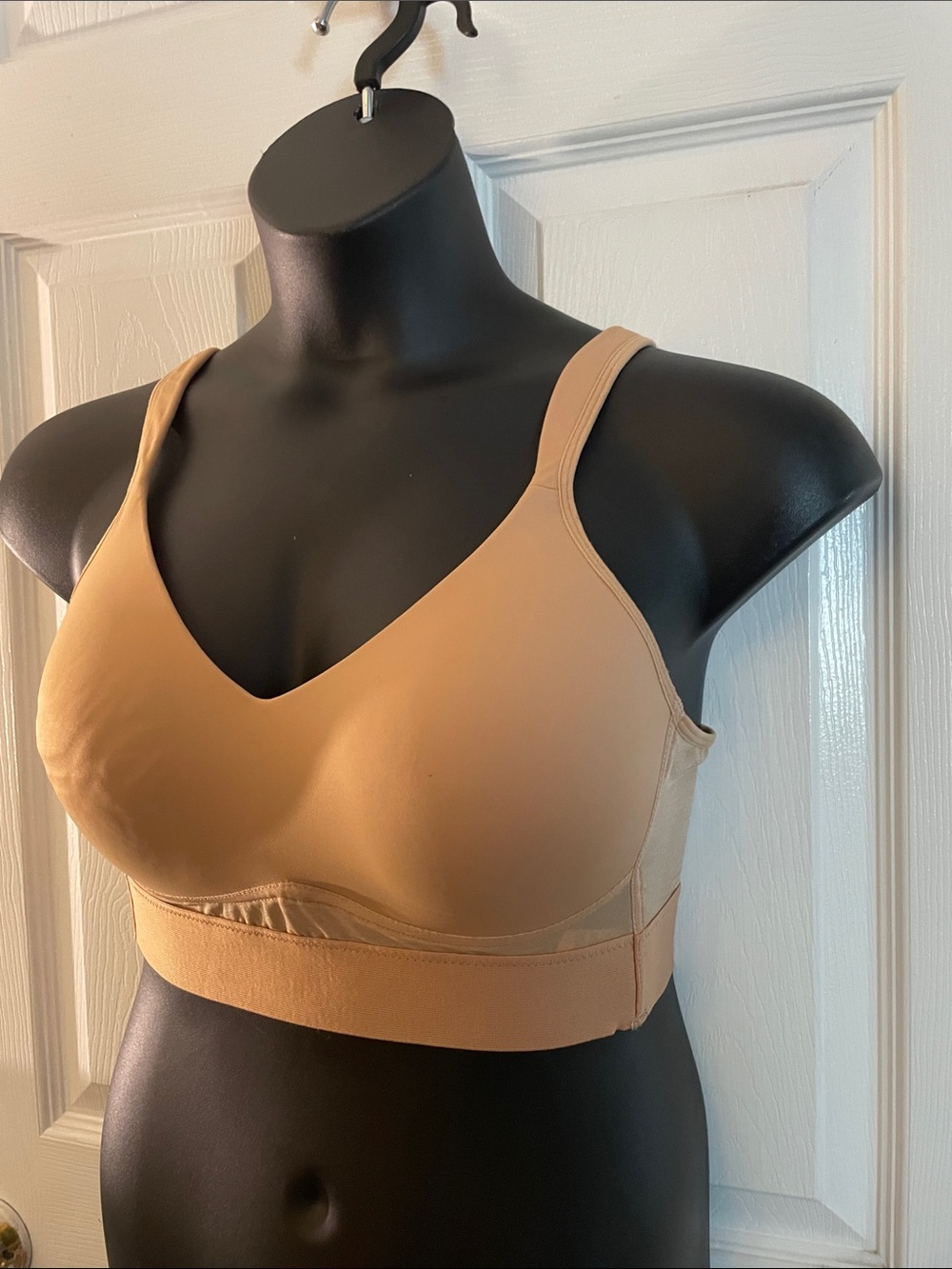 RHONDA SHEAR NUDE PADDED CUP ADJUSTABLE STRAPS CROSSOVER NON-ROLL BAND BRA L.